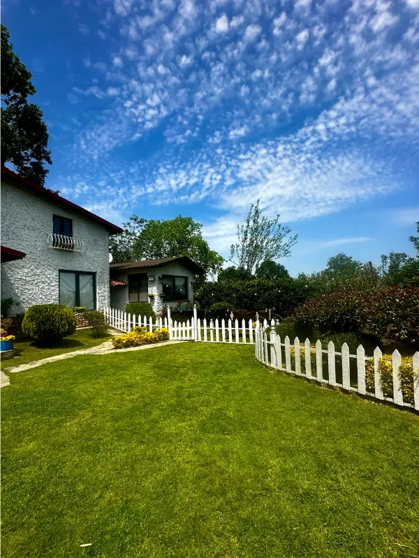 Home 8 lawn & garden